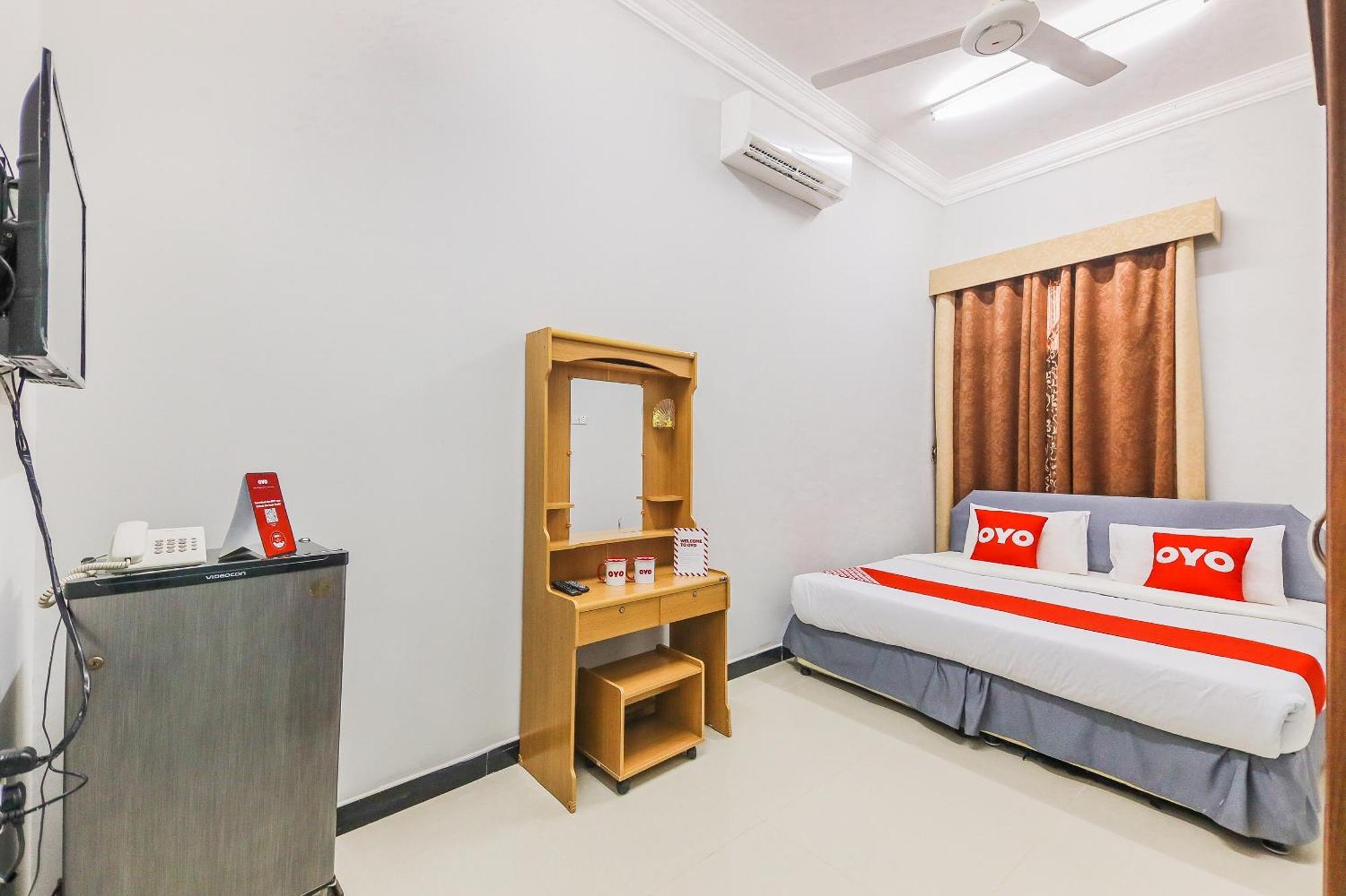 Super Oyo 110 Ras Al Hadd Guest House エクステリア 写真