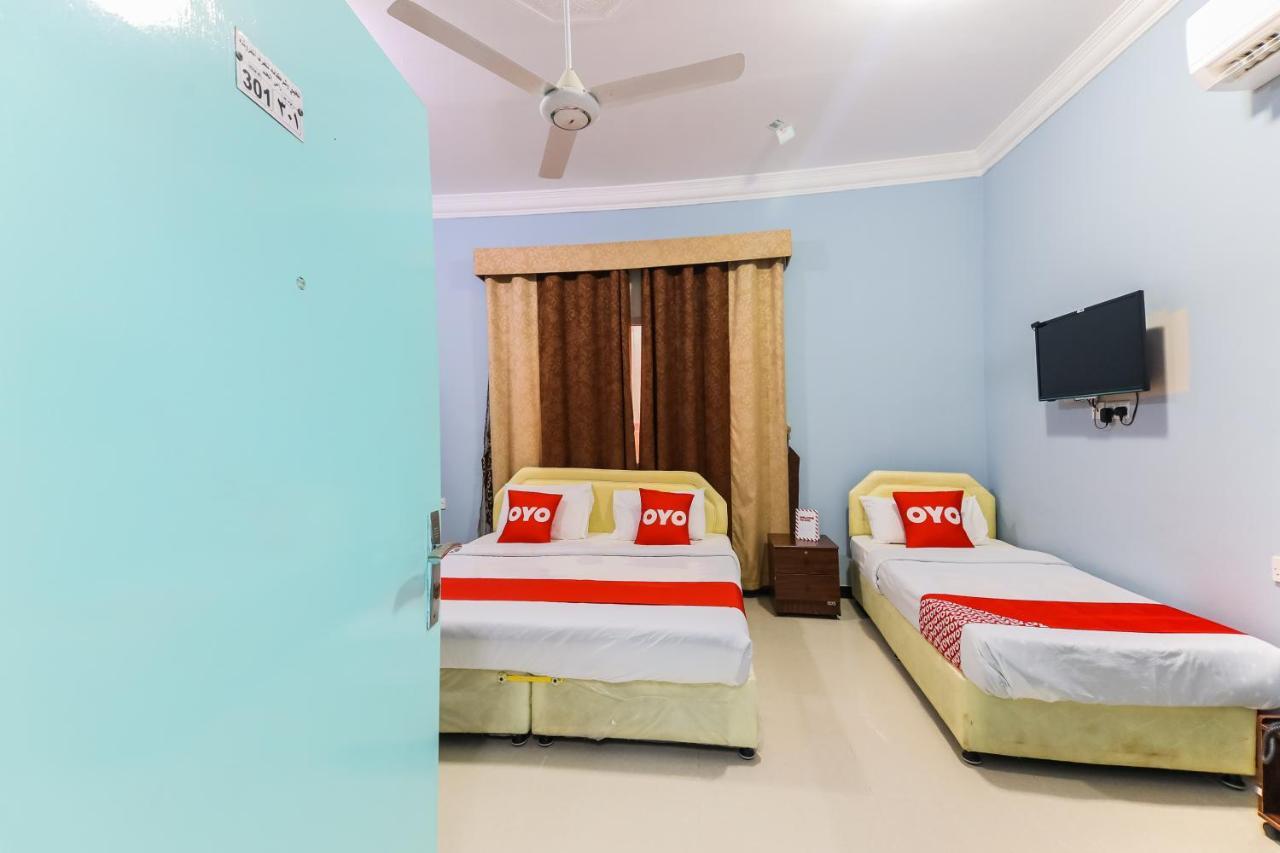 Super Oyo 110 Ras Al Hadd Guest House エクステリア 写真